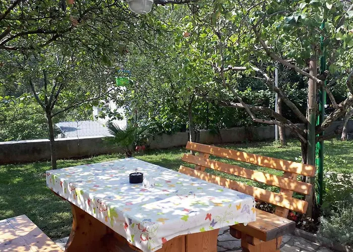 Apartman In 35278 Novi Vinodolski