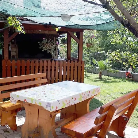 Apartment In 35278 Novi Vinodolski