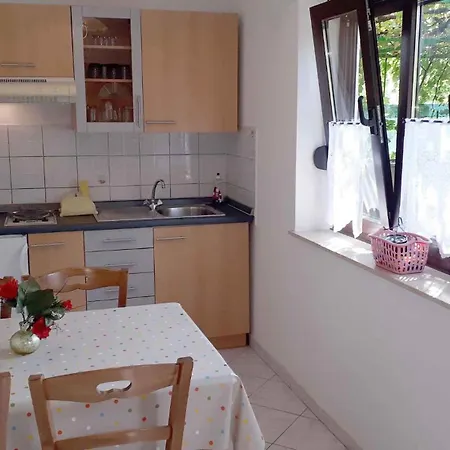 Appartamento In 35278 Novi Vinodolski